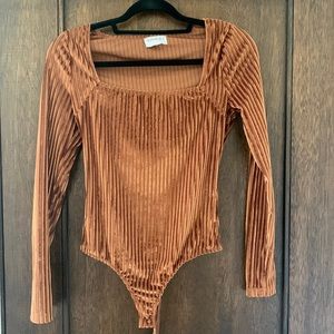 XS Brown/Caramel velvet bodysuit